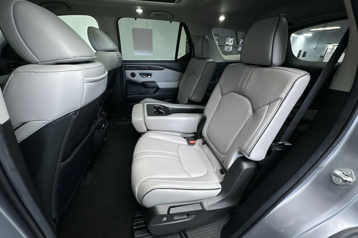 2024 Honda Pilot Elite - Photo 23