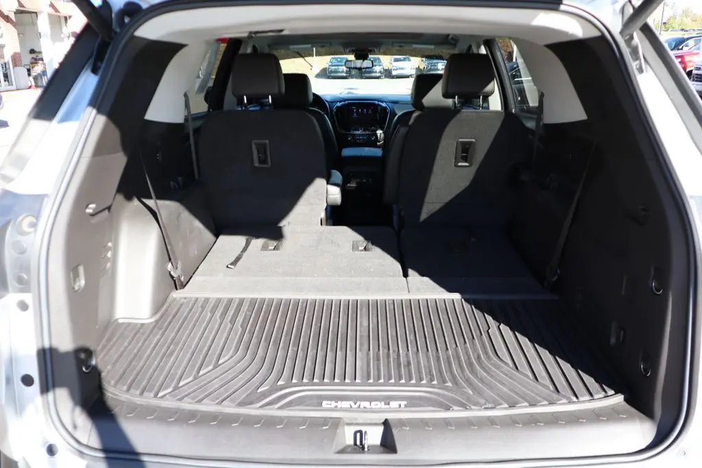 2021 Chevrolet Traverse Leather photo 37
