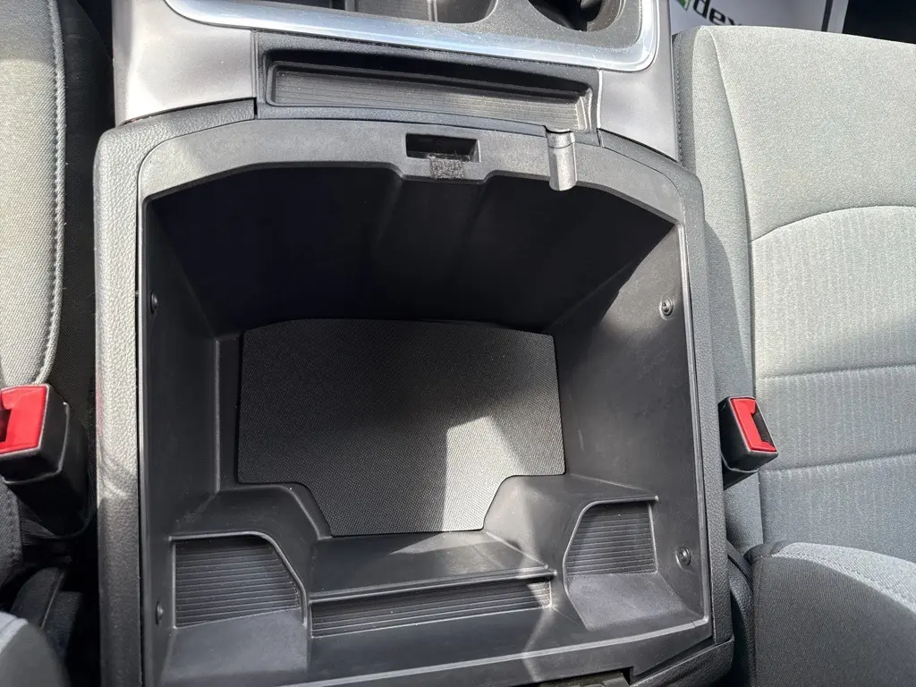 2023 Ram 1500 Classic SLT photo 23