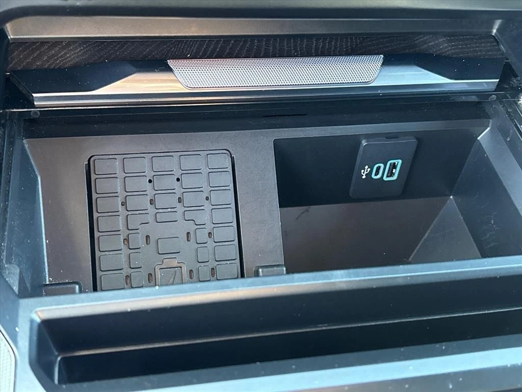 2024 Ford F-250 Super Duty Platinum - Photo 37