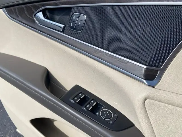 2018 Lincoln MKX Reserve photo 15