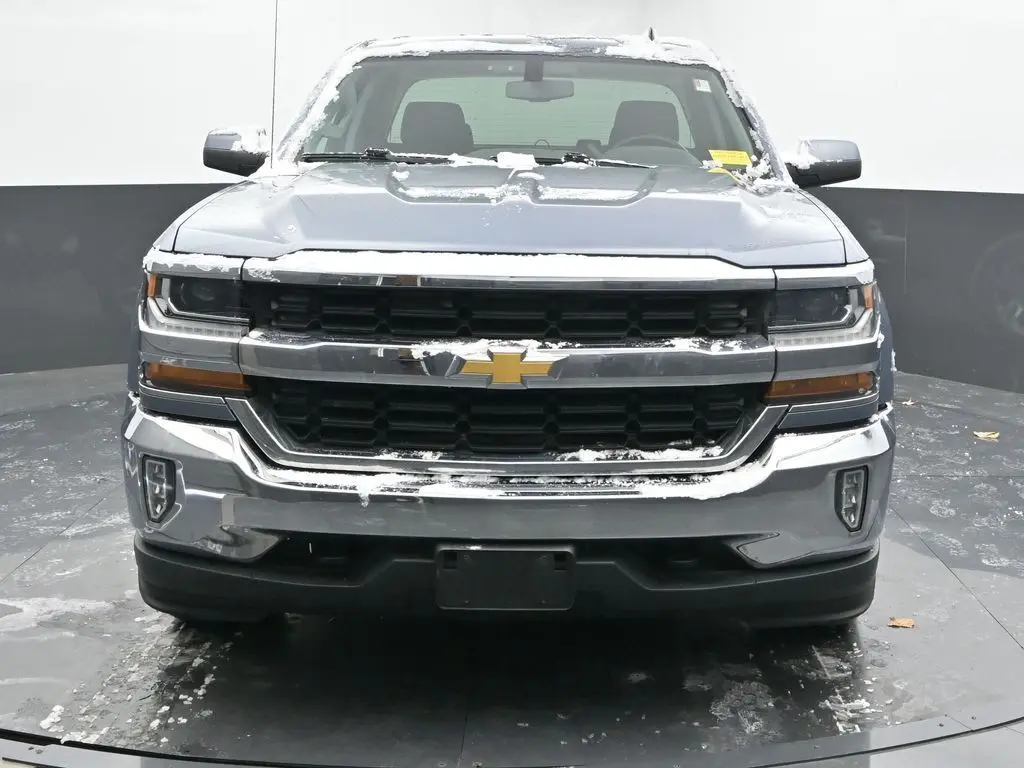 2016 Chevrolet Silverado 1500 LT1 photo 3