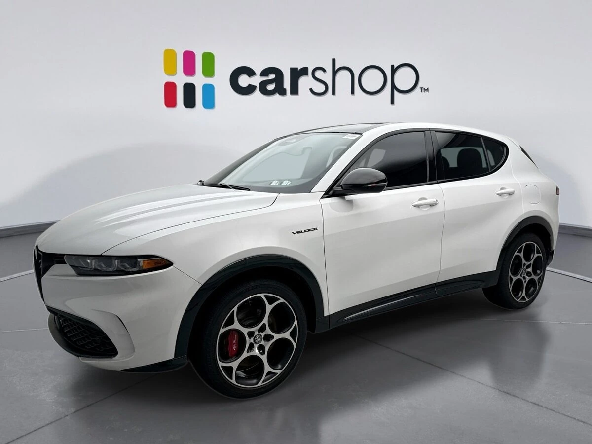 2024 Alfa Romeo Tonale Veloce's photo