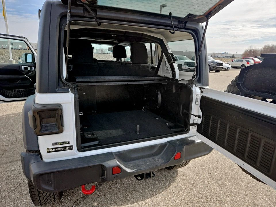 2022 Jeep Wrangler Unlimited Willys - Photo 25