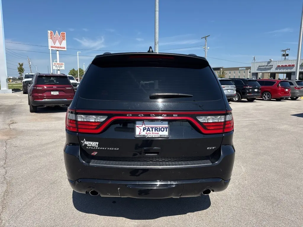 2023 Dodge Durango GT Plus photo 3