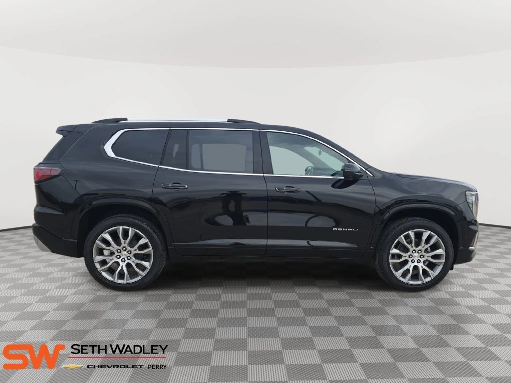 2026 GMC Acadia Denali - Photo 8