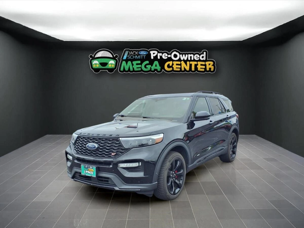 2021 Ford Explorer ST 4WD's photo