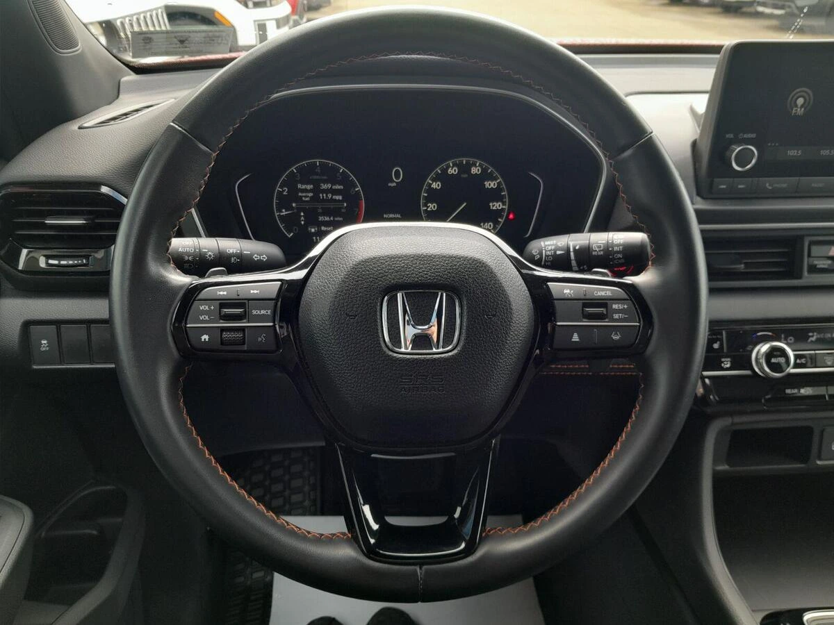 2025 Honda Pilot Sport - Photo 13