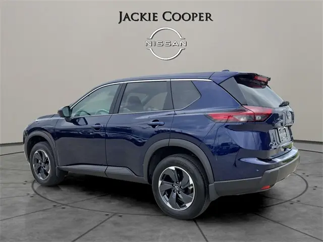 2026 Nissan Rogue SV photo 3