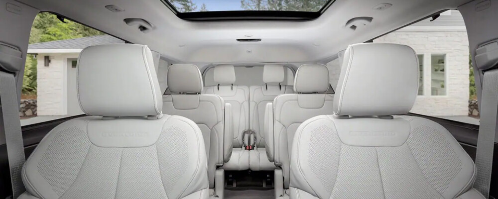 2021 Jeep Grand Cherokee L Interior