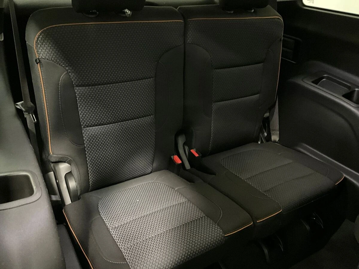 2023 GMC Acadia AT4 - Photo 26