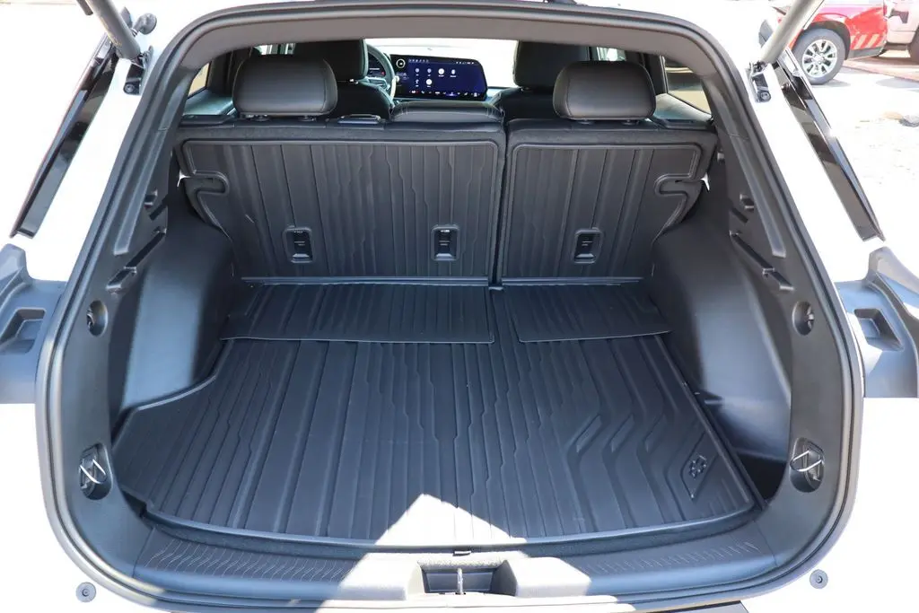 2026 Chevrolet Equinox LT photo 34