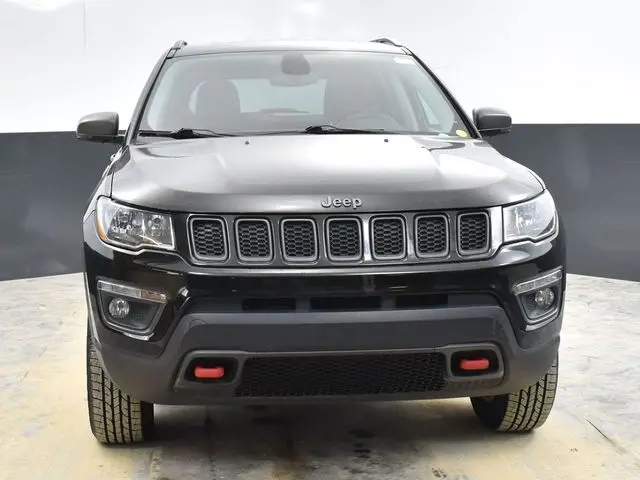 Used 2020 Jeep Compass Trailhawk with VIN 3C4NJDDB0LT170372 for sale in Belvidere, IL