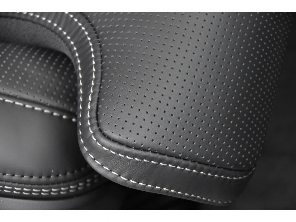 2026 Volvo - image 34