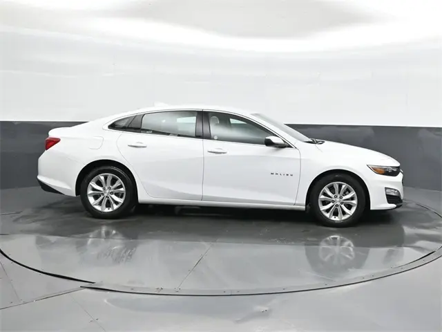 Used 2024 Chevrolet Malibu 1LT with VIN 1G1ZD5ST1RF118836 for sale in Tulsa, OK