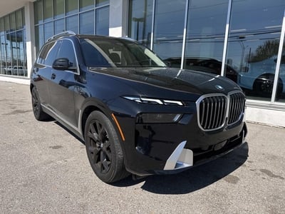 Pre-Owned 2024 BMW X7 xDrive40i Sports Activity Vehicle