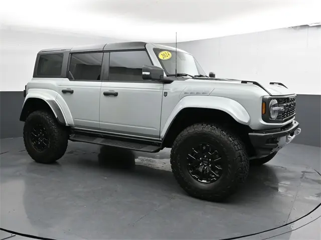 2024 Ford Bronco Raptor photo 2