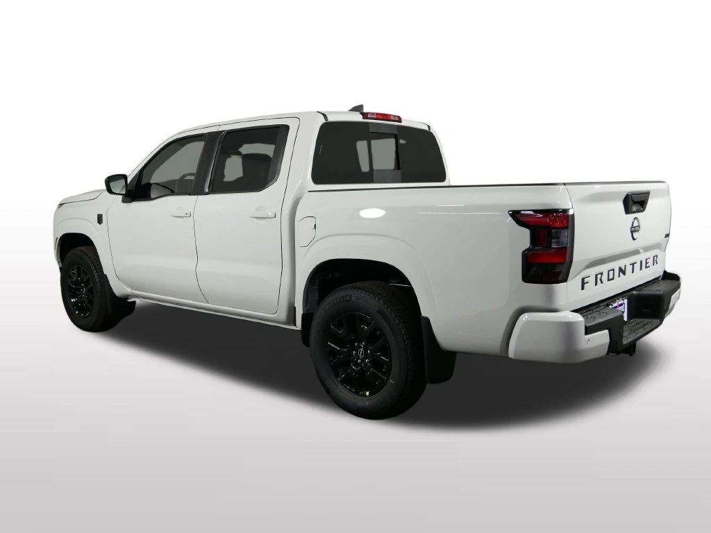 2026 Nissan Frontier SV - Photo 8
