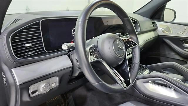 2026 Mercedes-Benz GLS 15