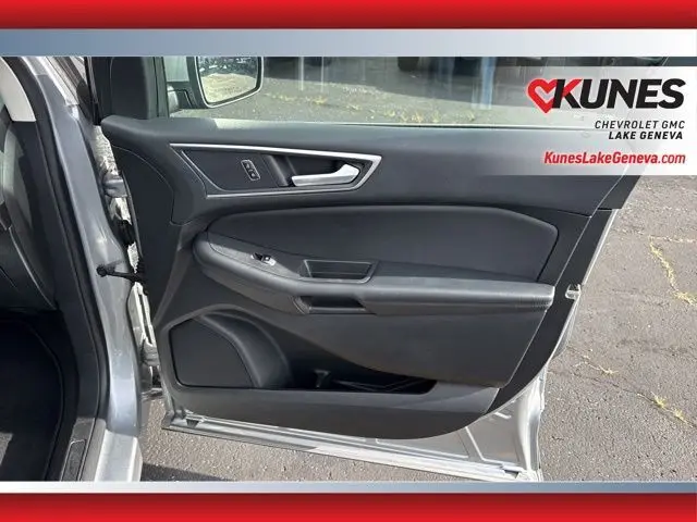 2024 Ford Edge SEL photo 16