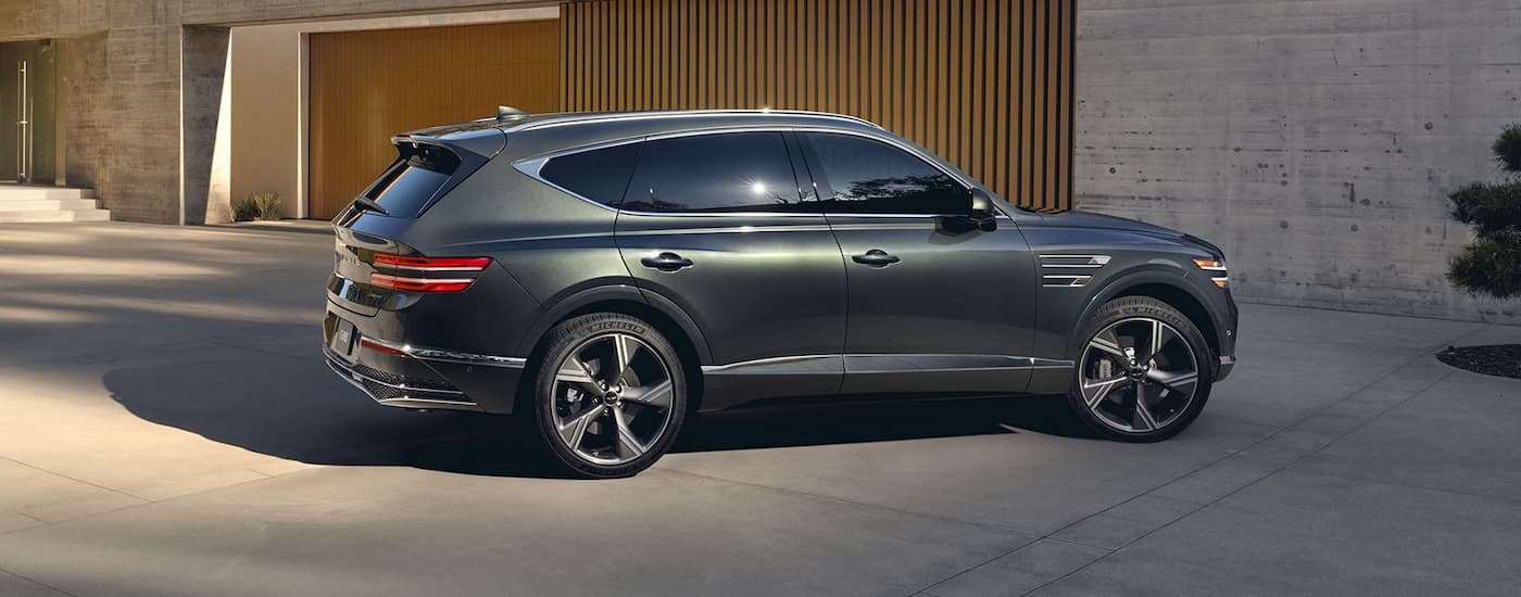 Side view of a parked 2025 Genesis GV80