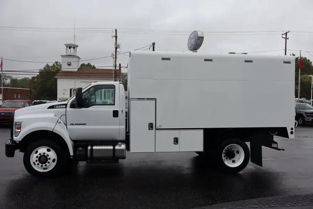 2026 Ford F-750 photo 15