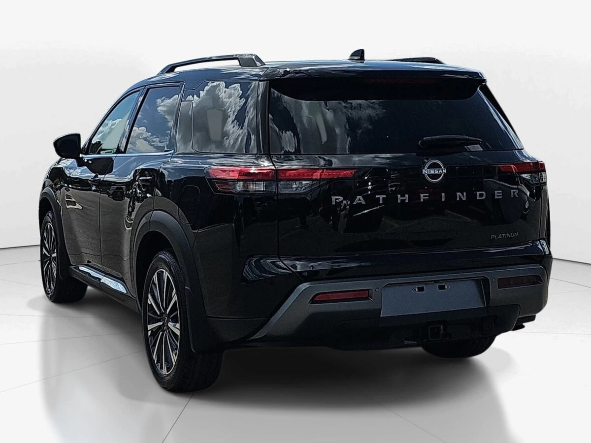 2026 Nissan Pathfinder Platinum - Photo 7