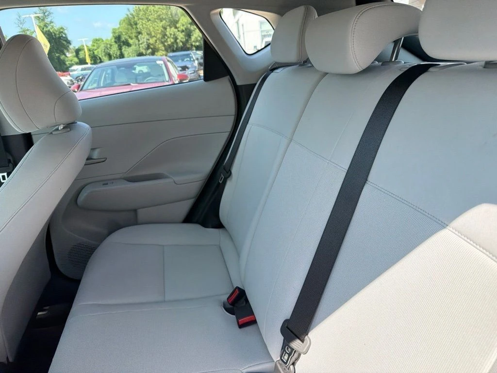 2026 Hyundai Kona SE - Photo 14