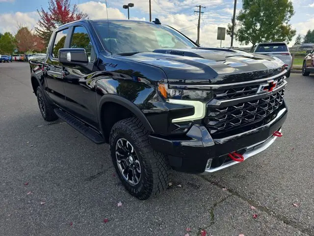 2024 Chevrolet Silverado 1500 ZR2 photo 8