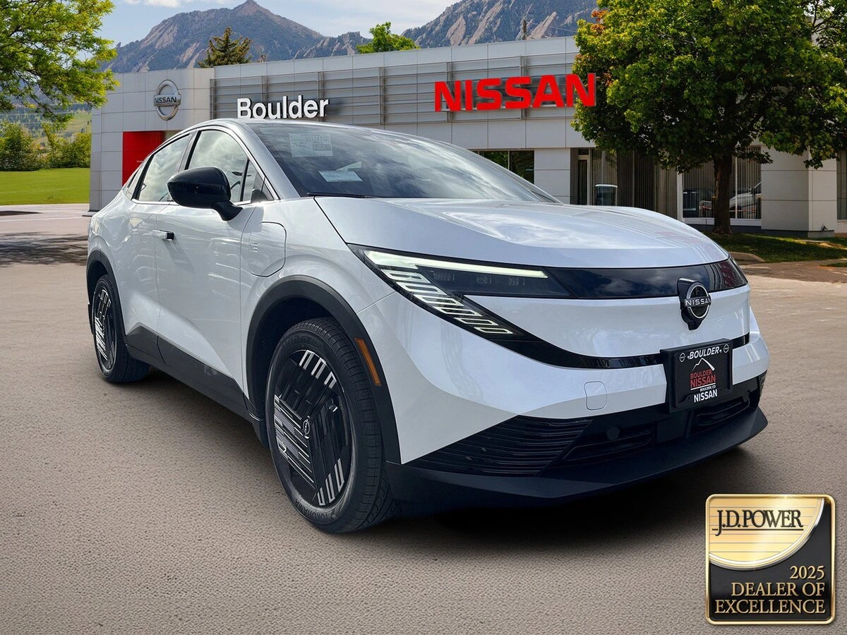 2026 Nissan LEAF SV+'s photo