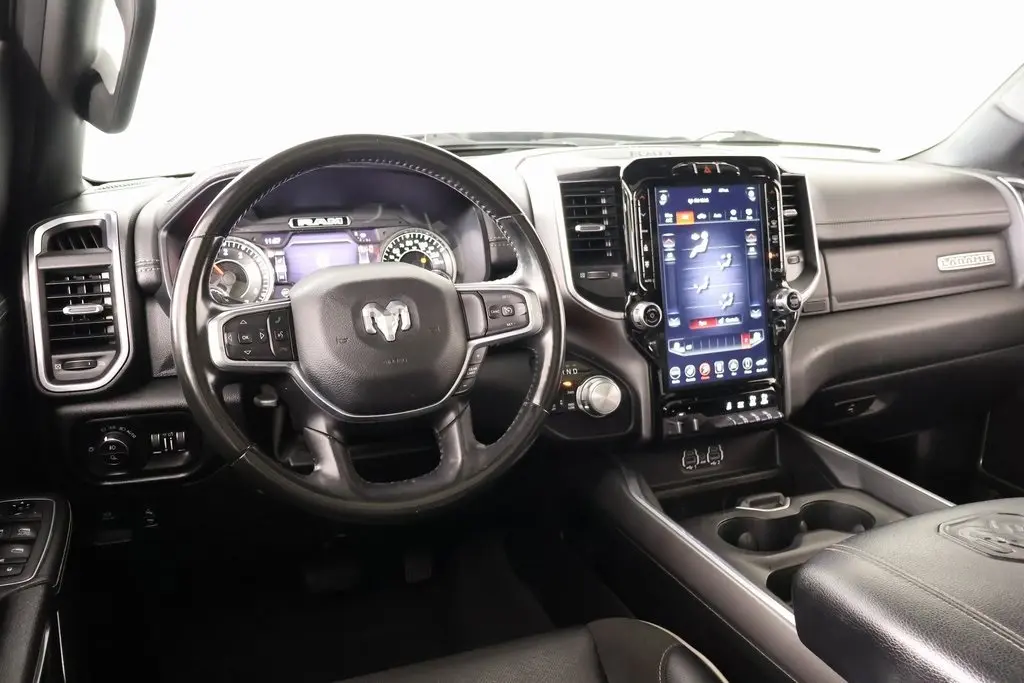 2021 Ram 1500 Laramie photo 2
