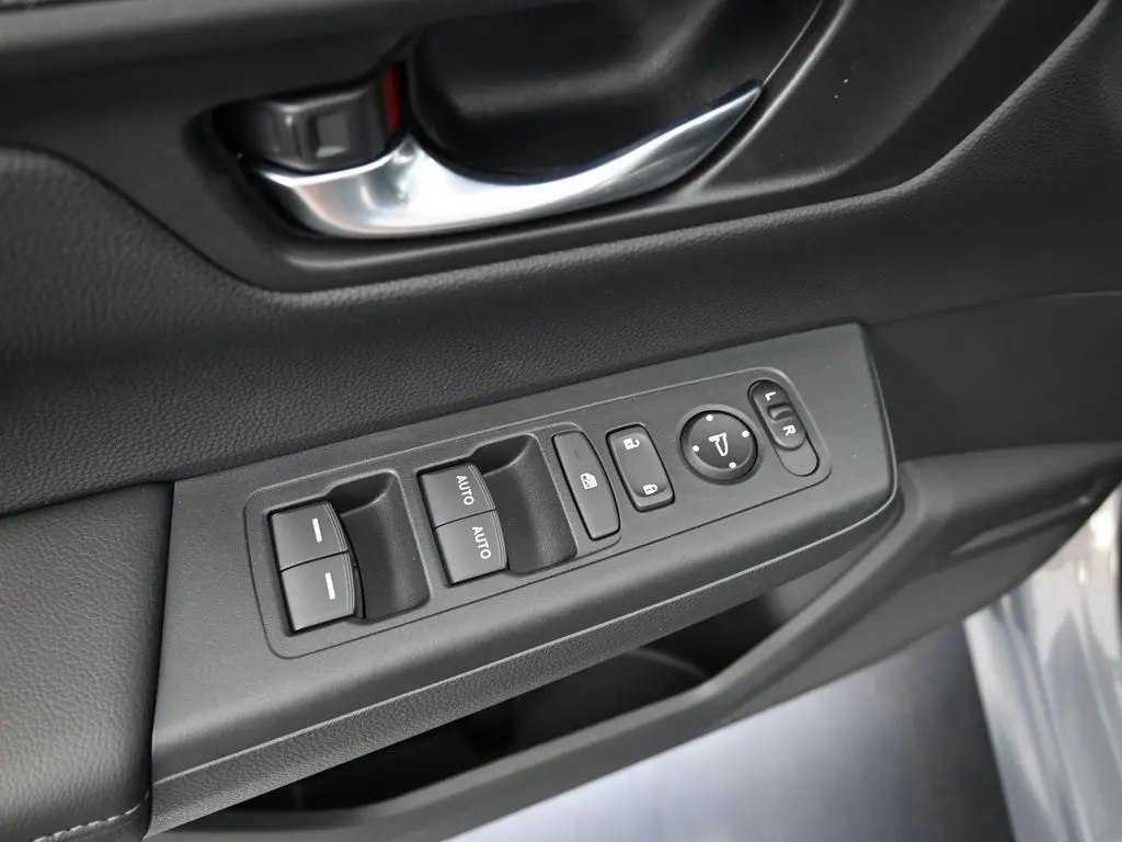 2026 Honda CR-V EX photo 11