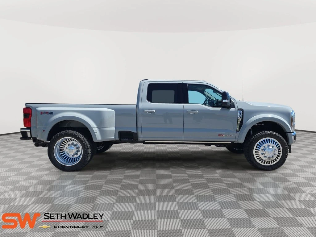 2026 Ford F-450 Super Duty Lariat - Photo 8