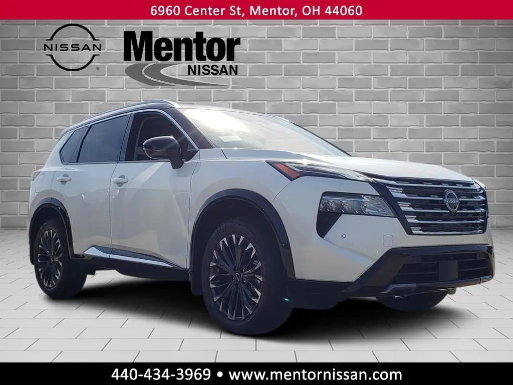 2026 Nissan Rogue Platinum's photo