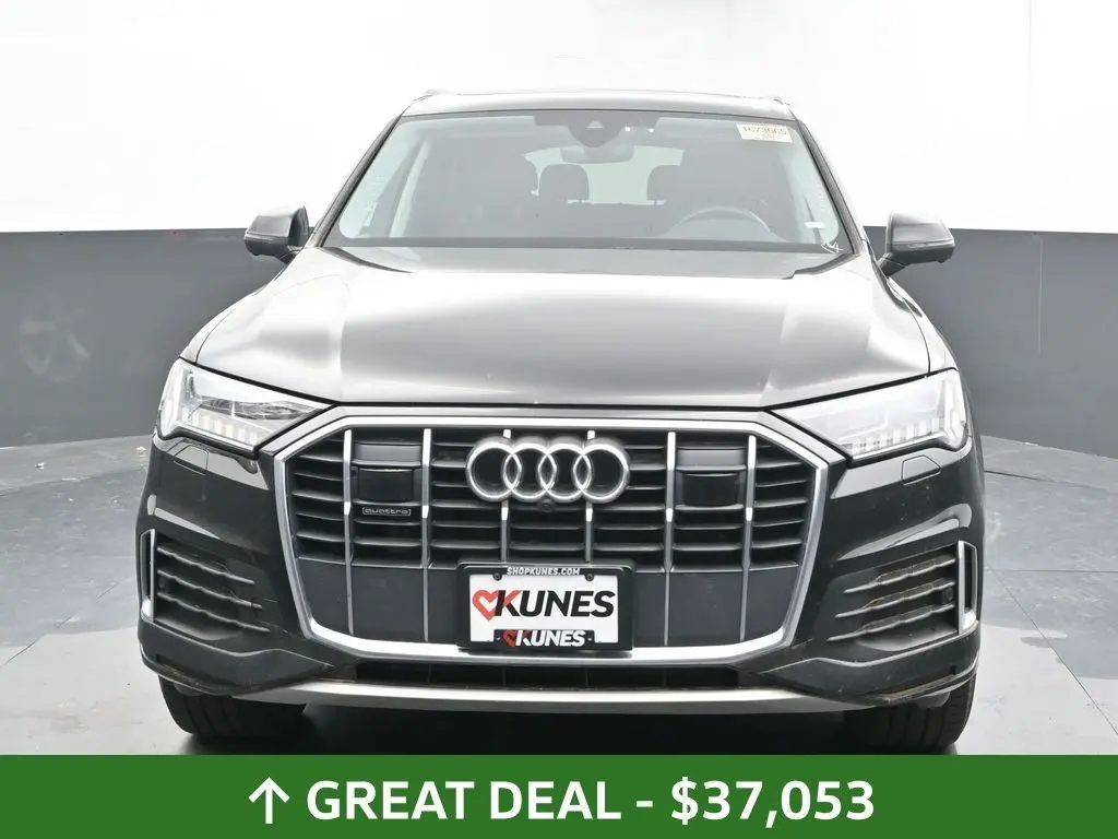 2024 Audi Q7 45 Premium Plus photo 2