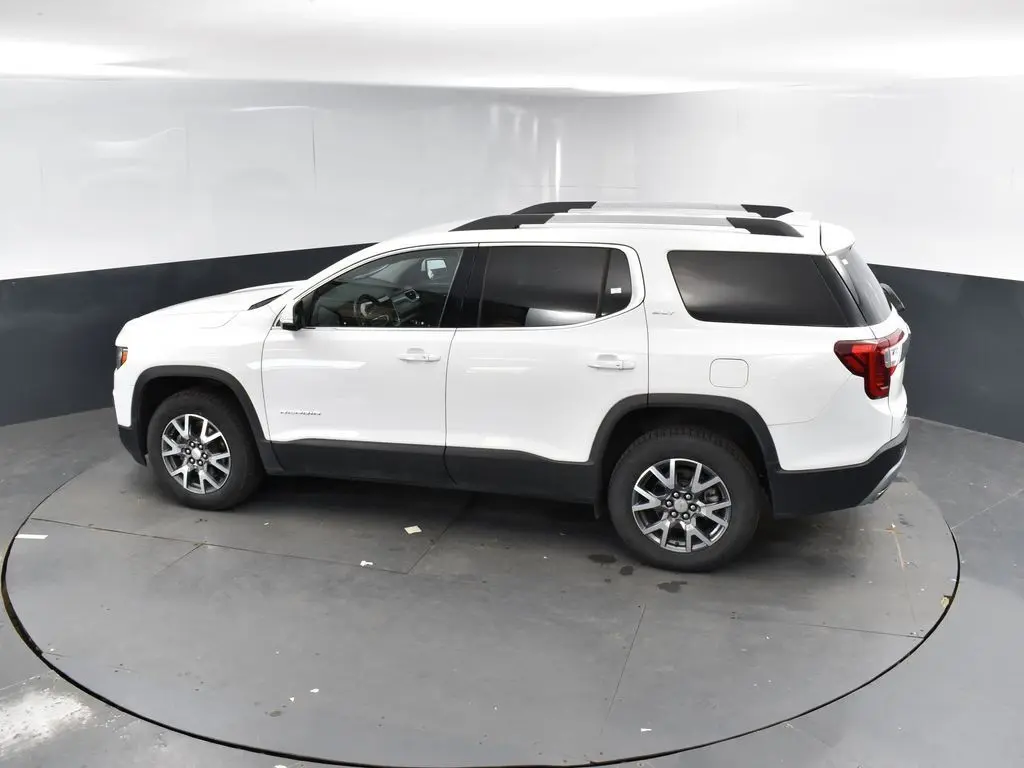 2023 Gmc Acadia SLT photo 25