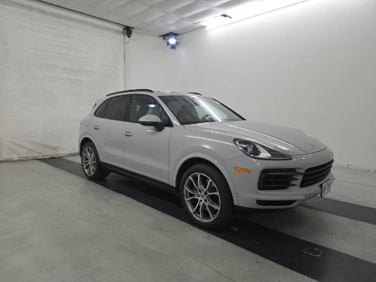 2023 Porsche Cayenne Base