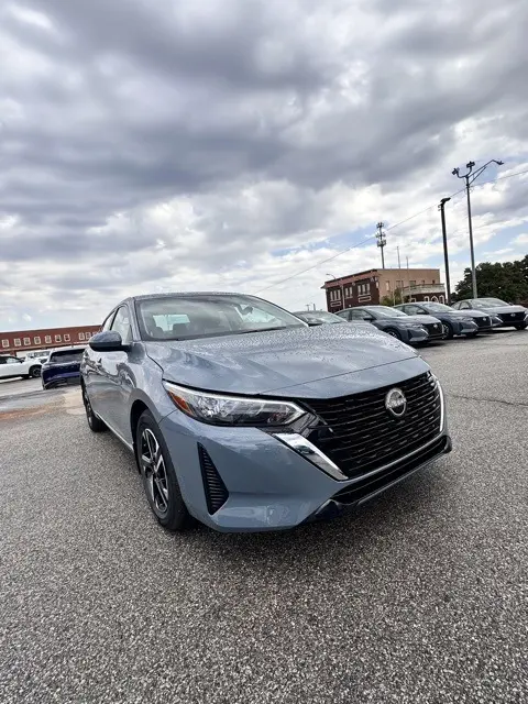 2025 Nissan Sentra SV photo 3