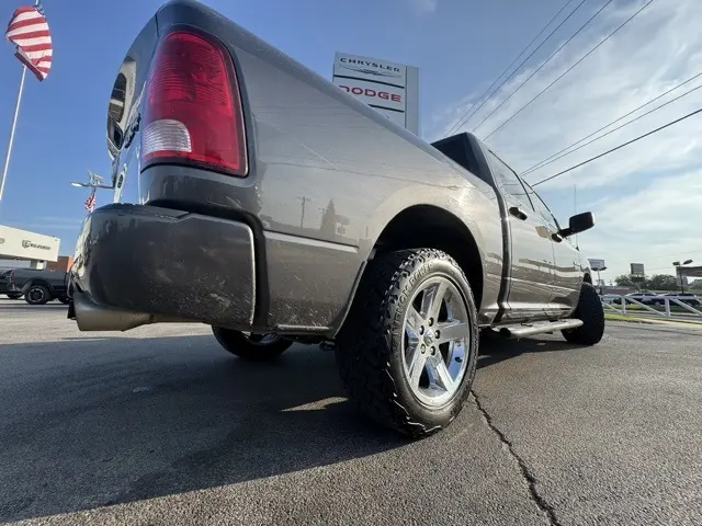 2018 Ram 1500 Express photo 8