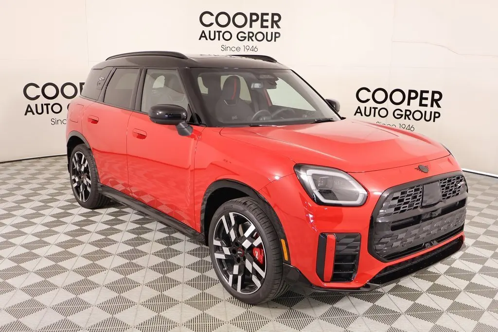 2026 MINI Countryman John Cooper Works's photo
