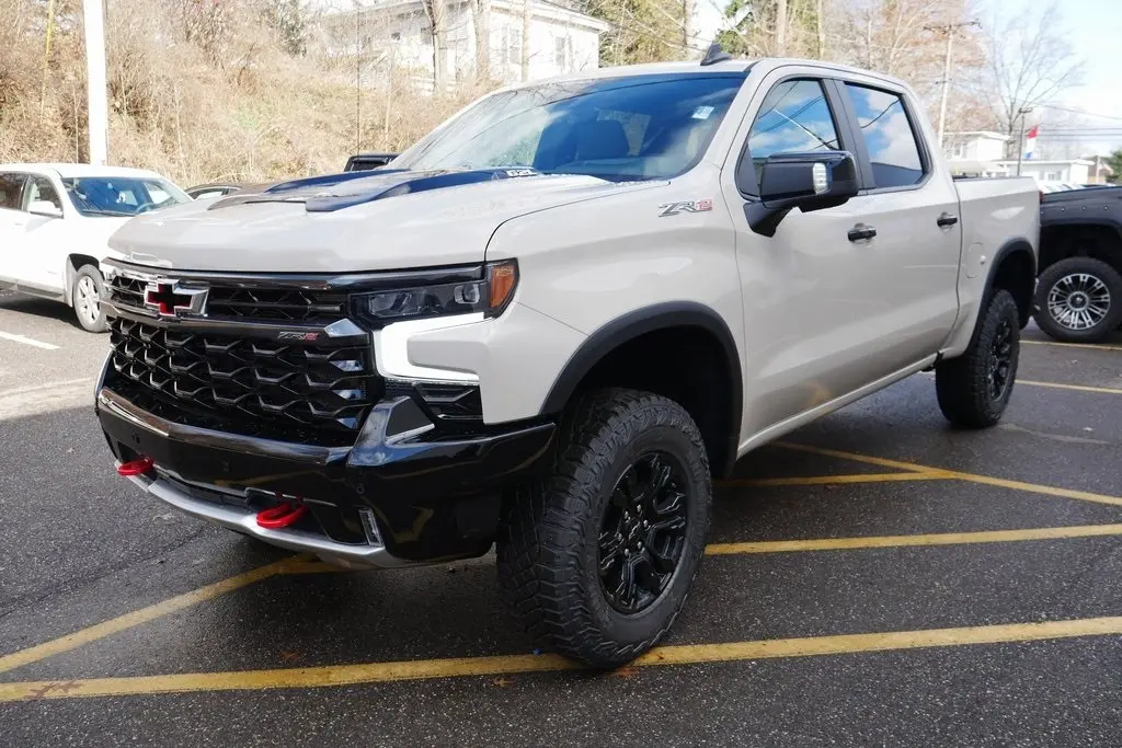2026 Chevrolet Silverado ZR2 photo 4