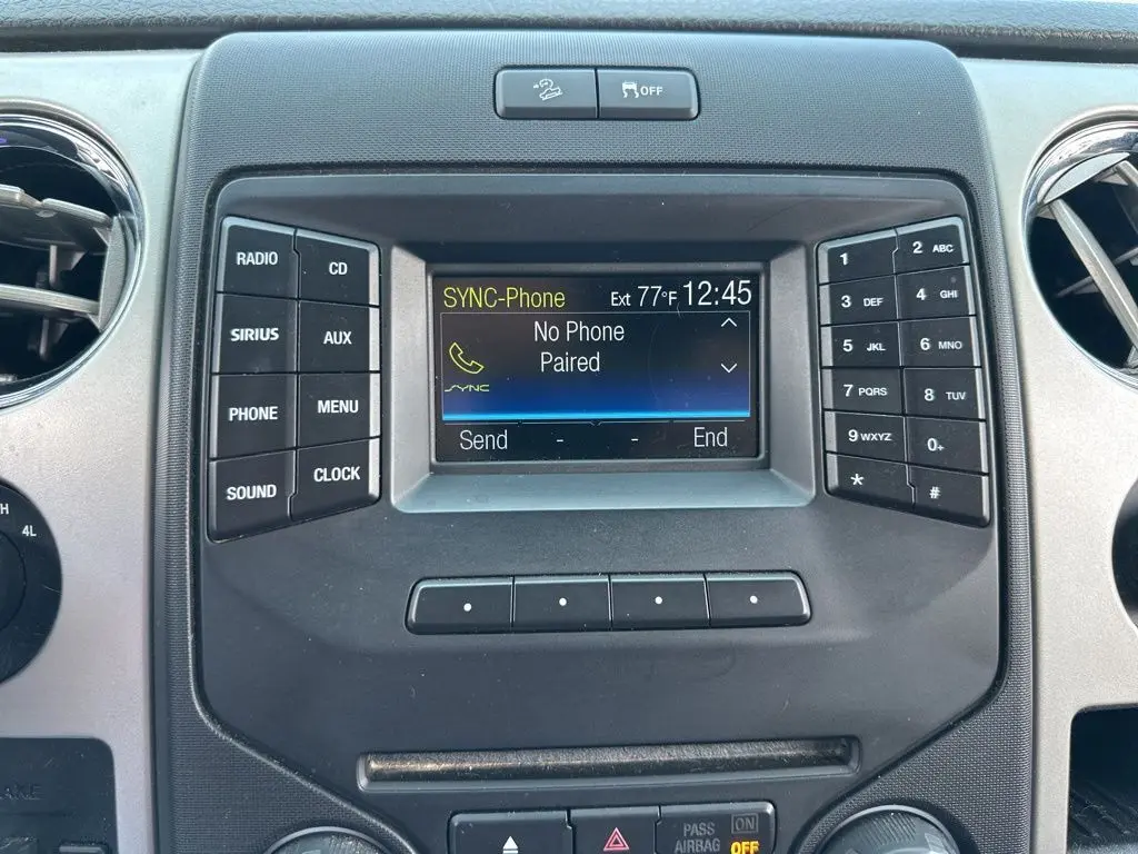 2014 Ford F-150 XLT photo 26