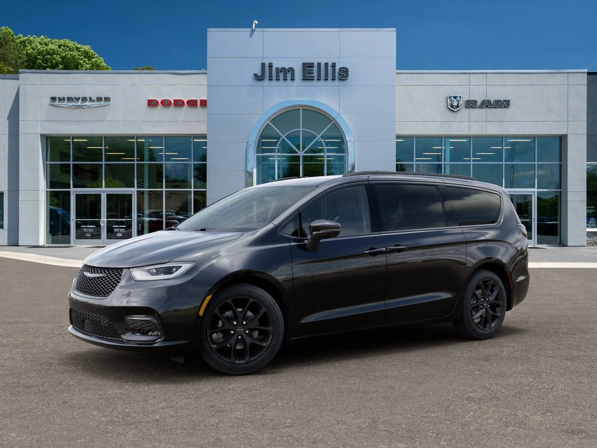 2026 Chrysler® Pacifica Select at Jim Ellis Chrysler Dodge Jeep RAM of ...