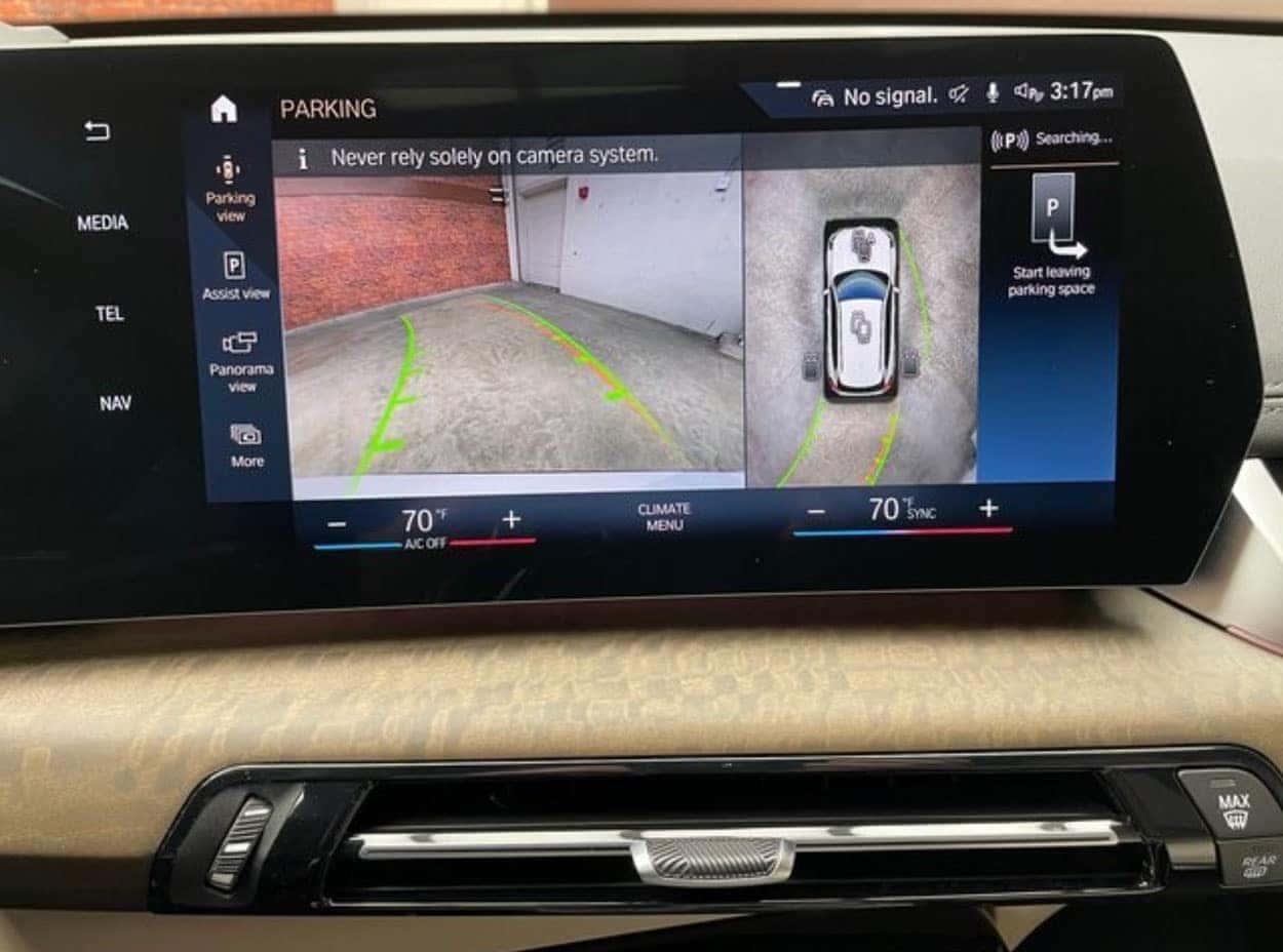 BMW X1 infotainment