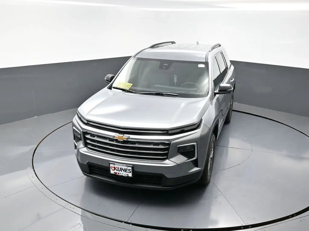2026 Chevrolet Traverse 2LT photo 31