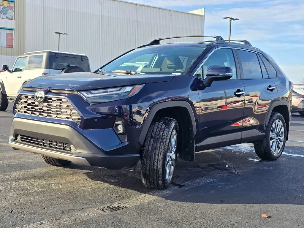 2025 Toyota RAV4 Limited photo 3