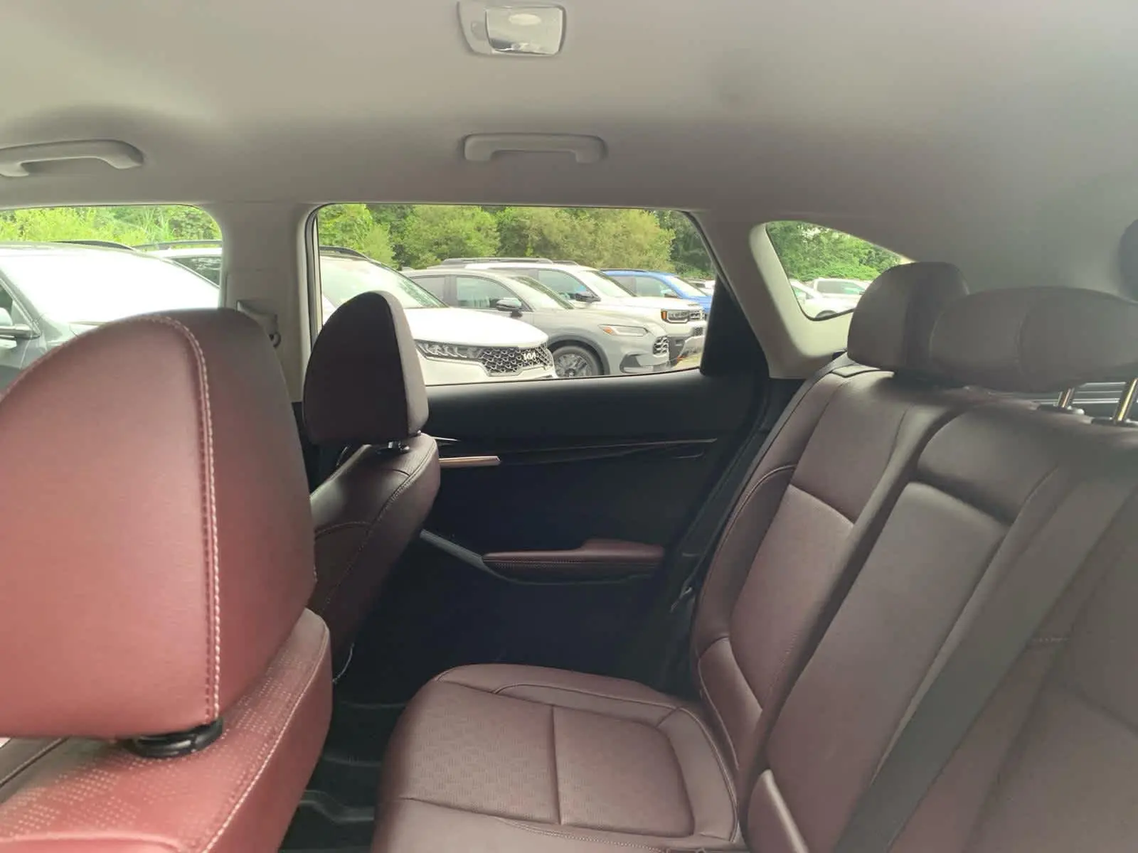 2023 Kia Seltos SX photo 29