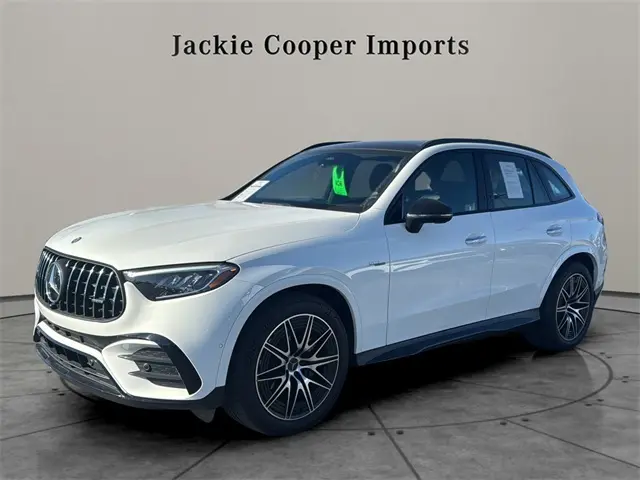 2025 Mercedes-Benz GLC
