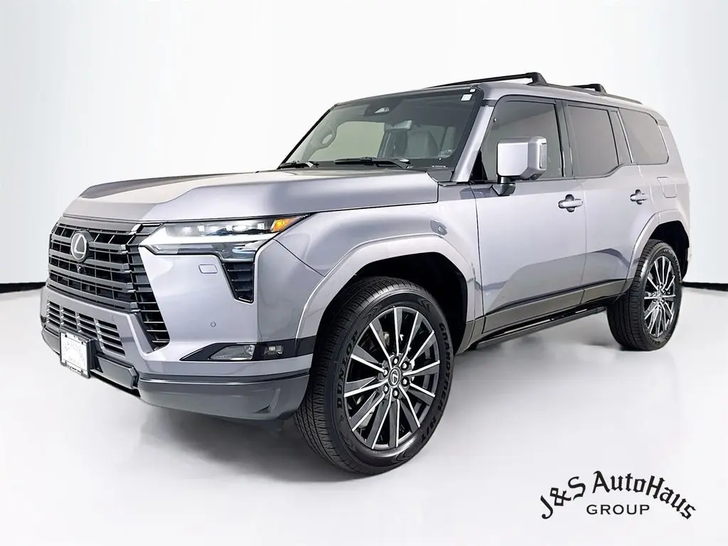 2025 Lexus GX 550 Luxury photo 3