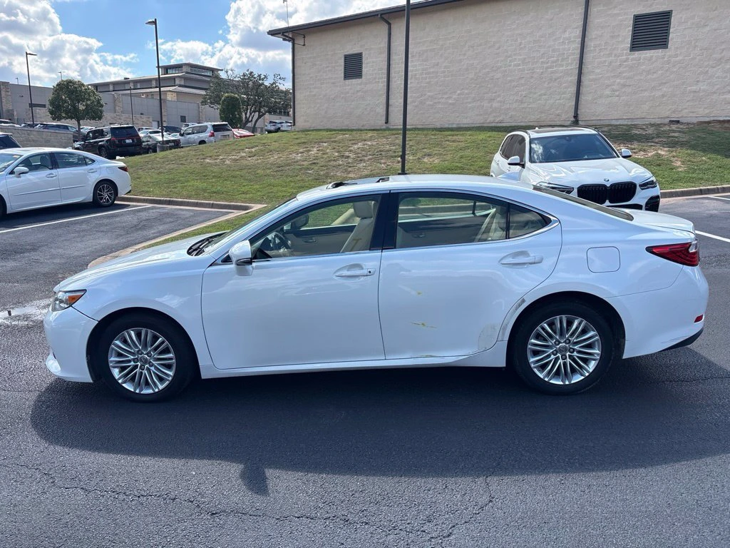 2015 Lexus® ES 350 at Lexus of Austin